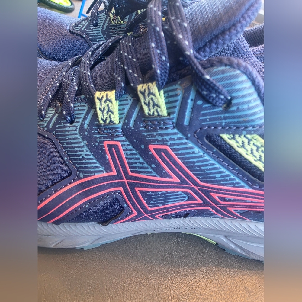 ASICS Navy and Pink Athletic Shoes Gel Venture 9